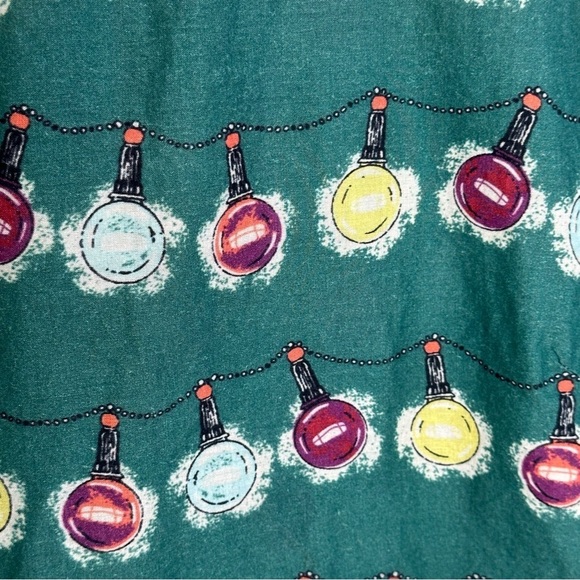 Modcloth Emily and Fin Christmas Lights Blouse, Size M, Green - Picture 4 of 6